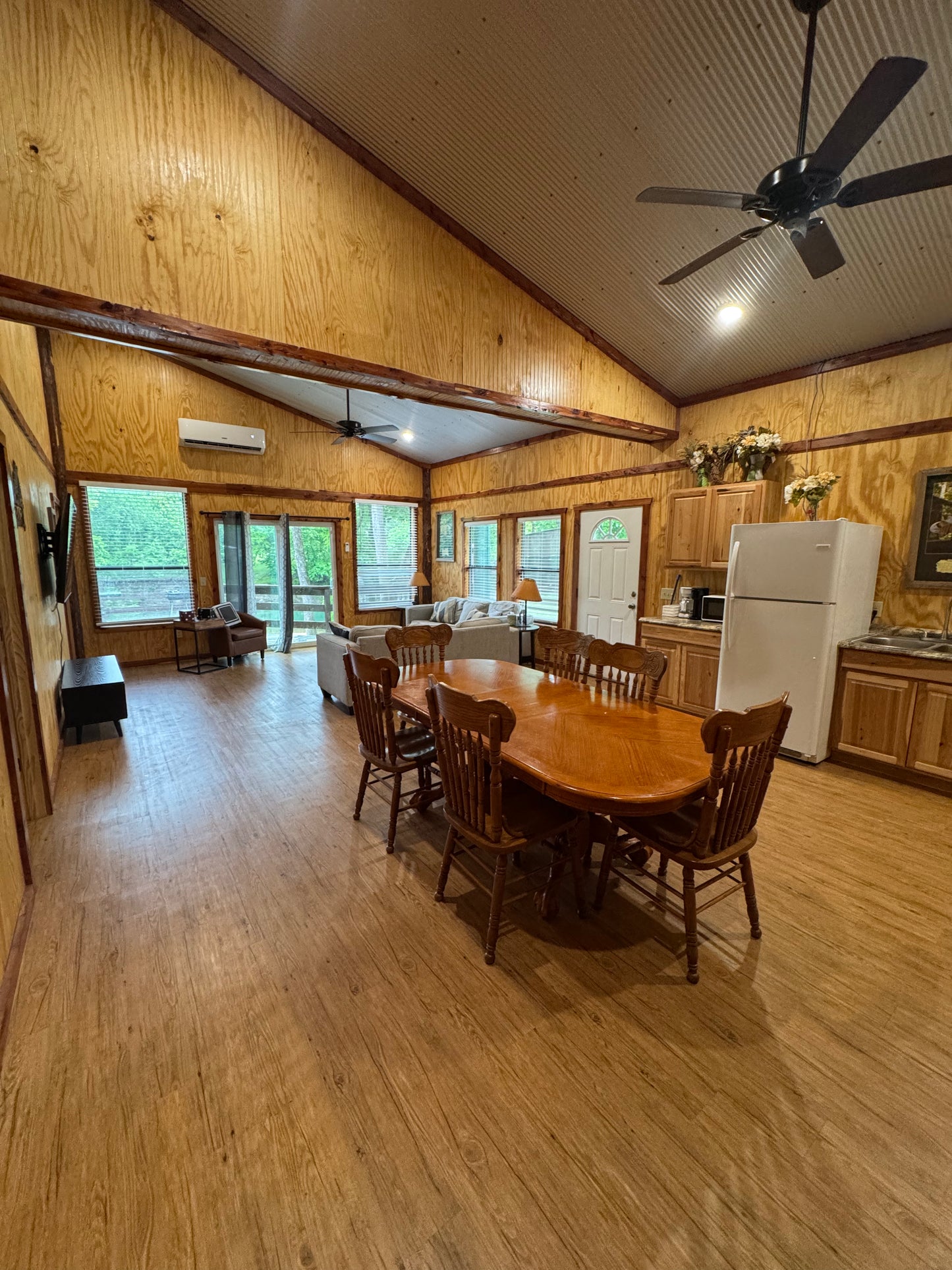 Creekfront Cabin 1 | 3-Bedroom + Loft & 1.5 Bath