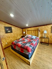 Creekfront Cabin 3 | 2-Bedroom + Loft & 1.5 Bath
